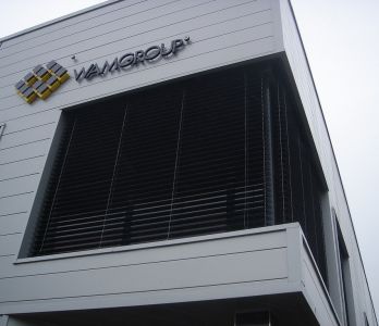 Wamgroup Kruszyn - Żaluzje Fasadowe C80